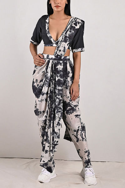 Monochrome tie & dye pant sari set