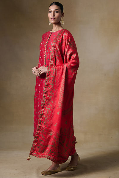 Red gota embroidered kurta set