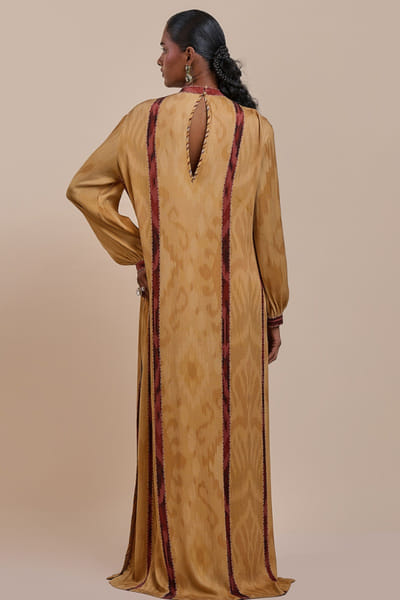 JJV.Kapurthala By JJ Valaya Mustard abstract ikat embroidered yoke kaftan JJVMAY26D144372
