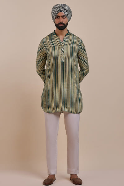 JJV.Kapurthala By JJ Valaya Olive green striped kurta JJVMAY26D143987