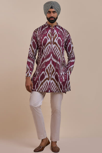 JJV.Kapurthala By JJ Valaya Plum red ikat printed kurta JJVMAY26D143989