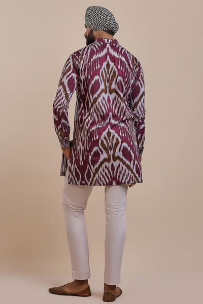 JJV.Kapurthala By JJ Valaya Plum red ikat printed kurta JJVMAY26D143989