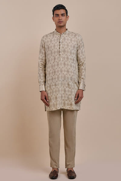 JJV.Kapurthala By JJ Valaya Pearl ivory giza cotton kurta JJVMAY26D143990