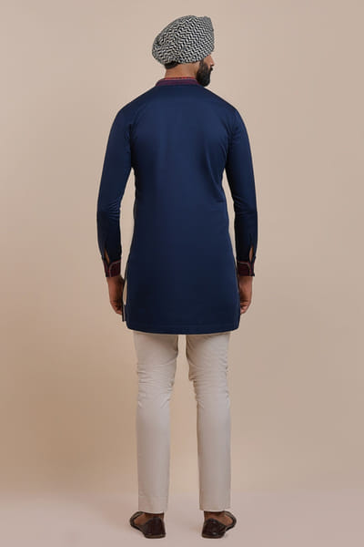 JJV.Kapurthala By JJ Valaya Navy blue cotton kurta JJVMAY26D143993