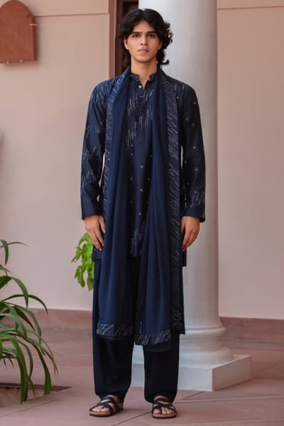 Navy blue embroidered kurta set