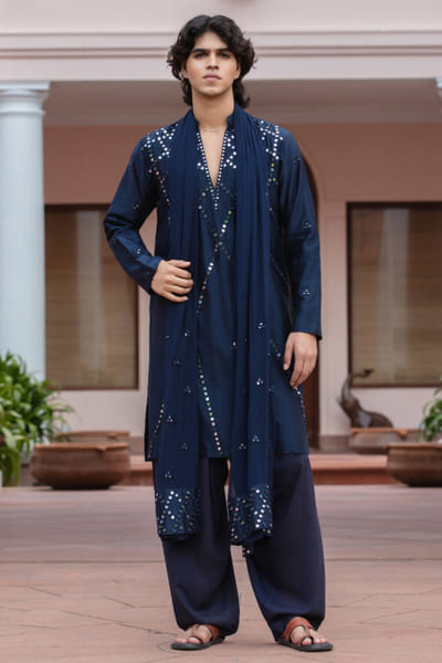 Navy blue embroidered chanderi kurta set