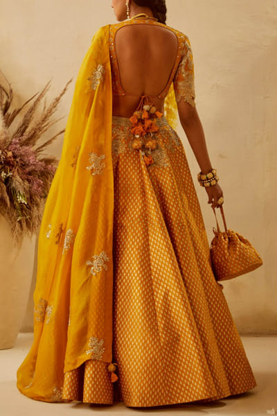 Bhumika Sharma Yellow printed lehenga set BMSJAN2201