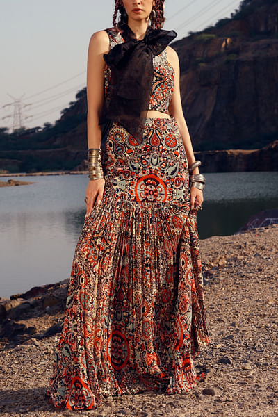 Red printed bow tie-top and skirt set
