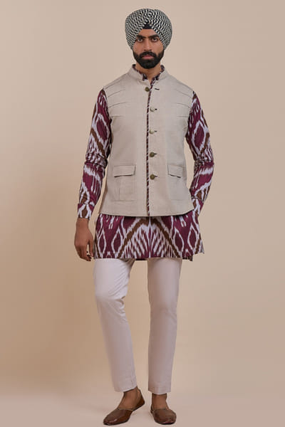 JJV.Kapurthala By JJ Valaya Green and ivory piped Nehru jacket JJVMAY26D144001