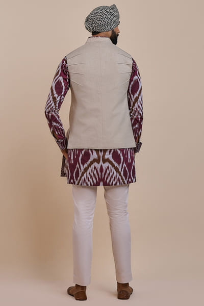 JJV.Kapurthala By JJ Valaya Green and ivory piped Nehru jacket JJVMAY26D144001