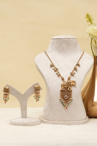 Beryachi Gold elephant embellished long necklace set BERYJUL26D149739
