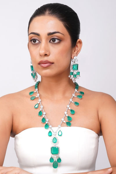 Emerald green kundan polki necklace set