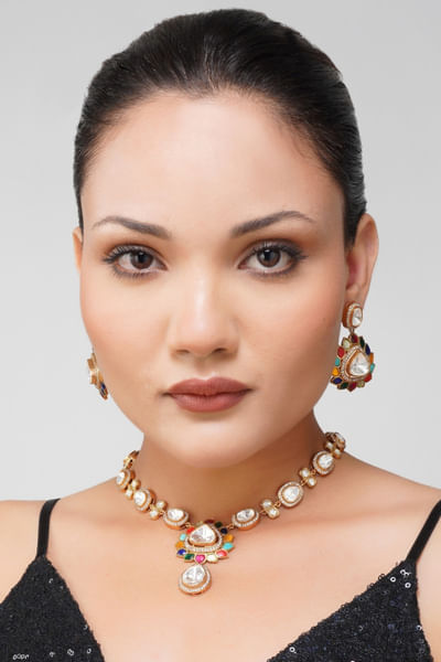 Multicoloured kundan necklace set