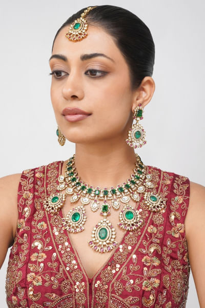 Multicoloured emerald kundan necklace set