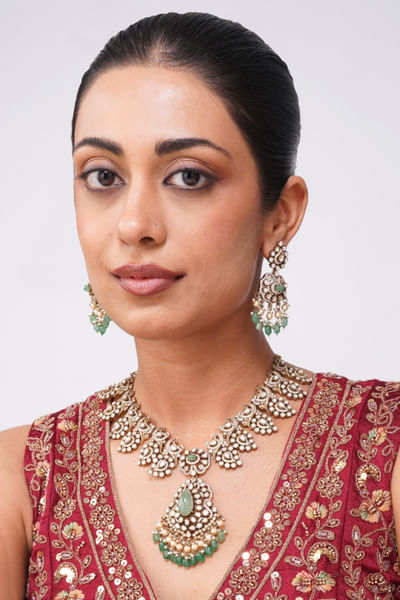 Multicoloured kundan gold-plated necklace set