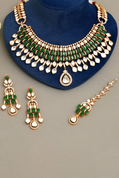 Emerald kundan polki necklace set
