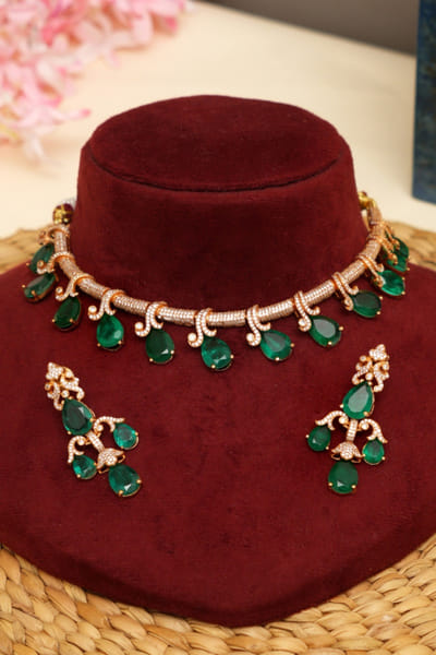Beryachi Multicolour emerald stone kundan necklace set BERYMAY26D143878