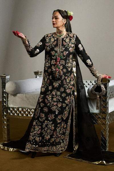 Ink black embroidered kurta set