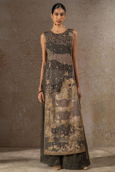 Black pichwai embroidered jumpsuit