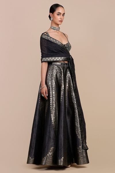 Midnight blue jamawar printed stole