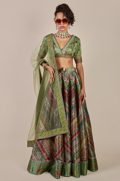 Green embroidered stole