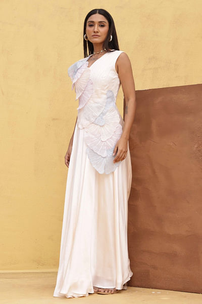 New pink 3D floral embroidered gown