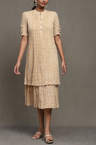 Beige checkered layered dress