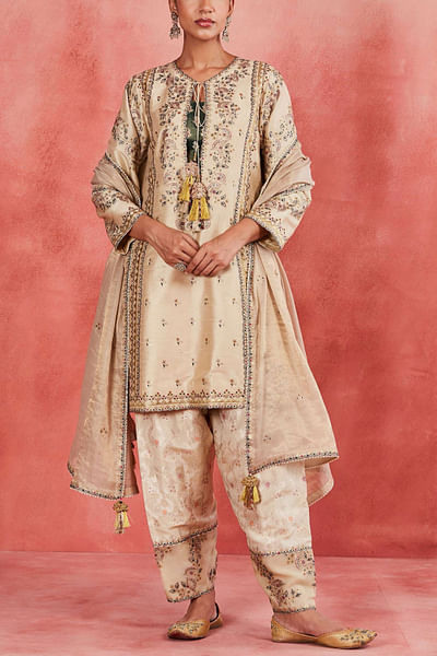 Beige floral zari embroidered kurta set