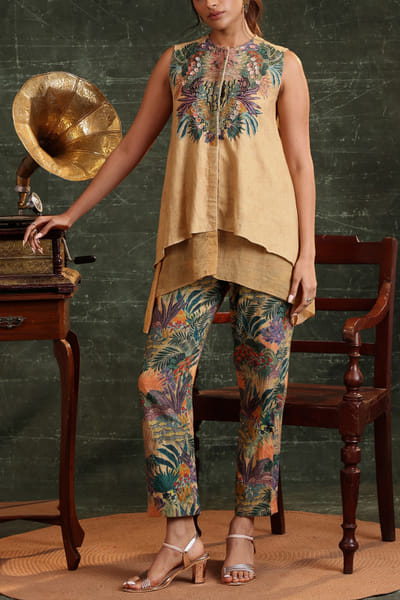 Soup by Sougat Paul Beige tropical embroidered co-ords SSPAUG2424