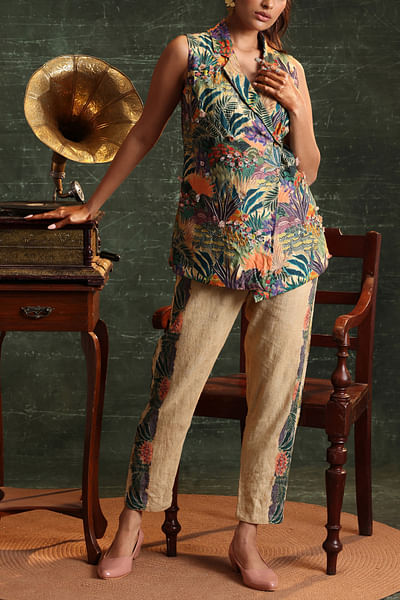 Beige tropical printed blazer set