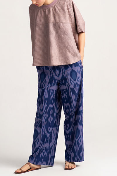 Biscuit checkered top