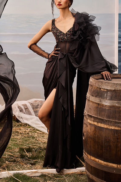 Black 3D floral detail draped skirt sari set
