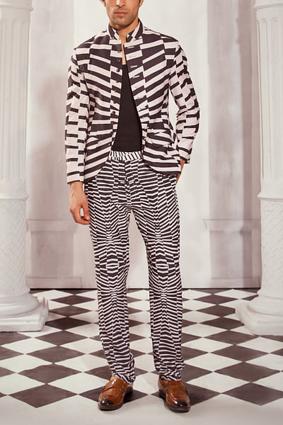 Black and white geometric printed trousers