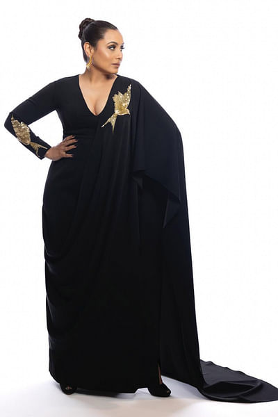 Black bird embroidery sari gown
