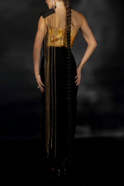 Nikhil Thampi Black diamond stringed pre-draped sari set NKTAPR2410