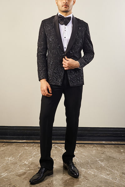 Black embroidered tuxedo set
