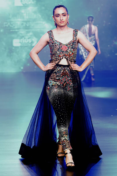 Black floral embroidered co-ords