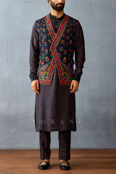 Torani Black floral printed bandi and kurta set HOTMAR2407