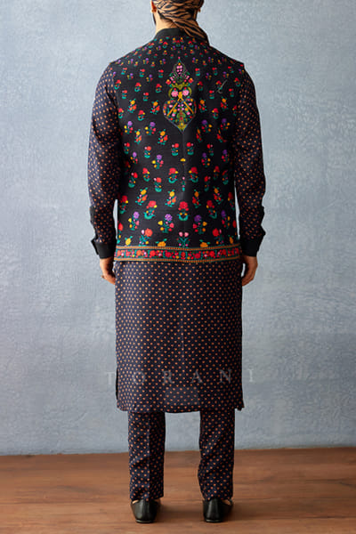 Torani Black floral printed bandi and kurta set HOTMAR2407