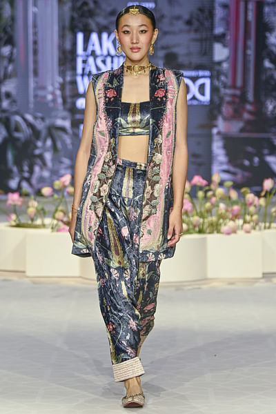 Black floral printed embroidered blazer set