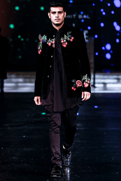 Black fruit embroidered velvet bandhgala