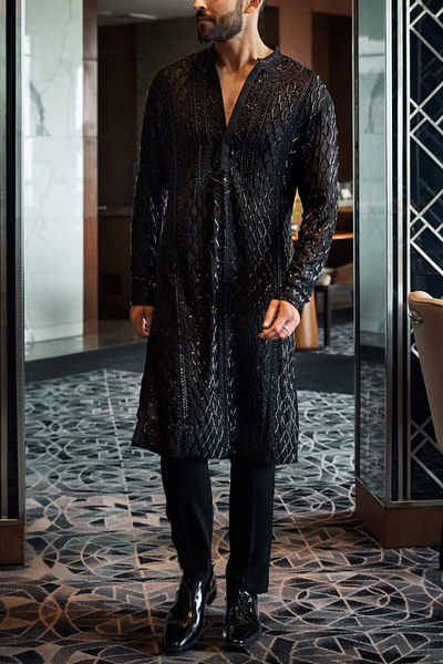 Black geometric embroidered kurta set