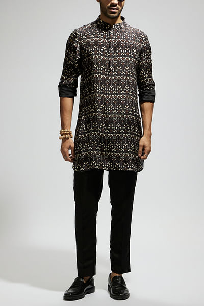 Black geometric printed kurta