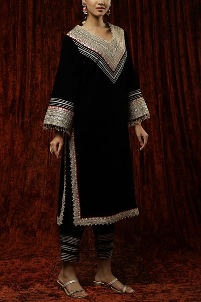 Black gota embroidery kurta set