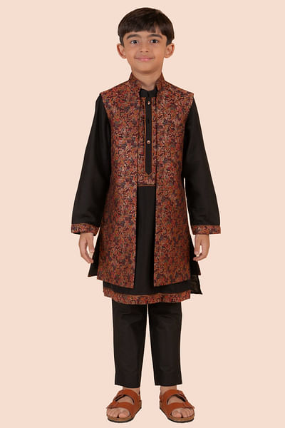 Black leaf printed achkan set
