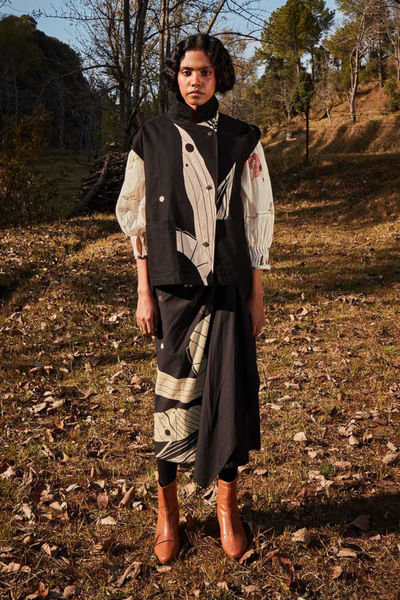 Black leaf printed wrap skirt