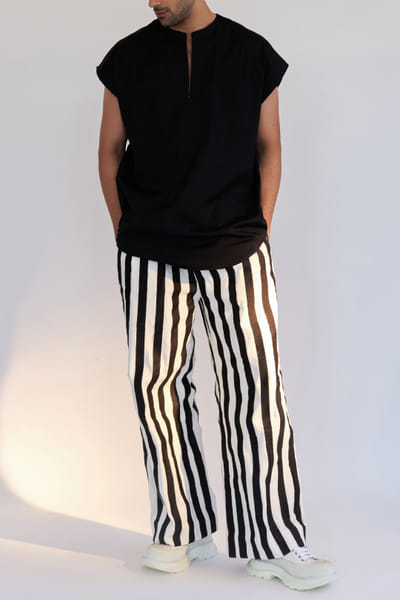 Black oversized cotton t-shirt