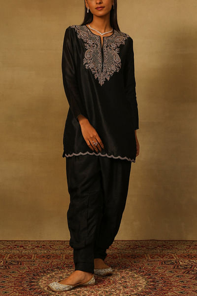 Black paisley embroidery short kurta set