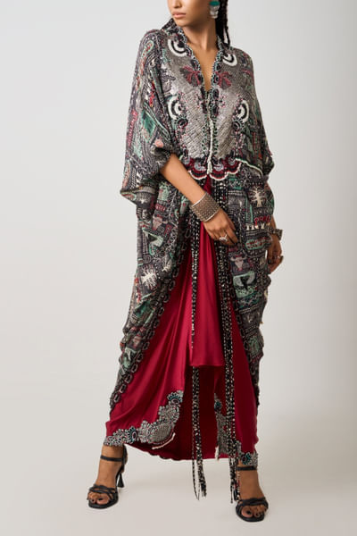 Black printed and embroidered cape set