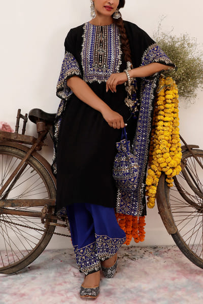 Black printed kaftan set